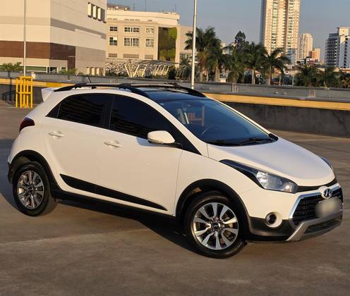 HYUNDAI HB20X 1.6 16V STYLE FLEX 4P MANUAL HYUNDAI HB20X 1.6 16V STYLE FLEX 4P MANUAL